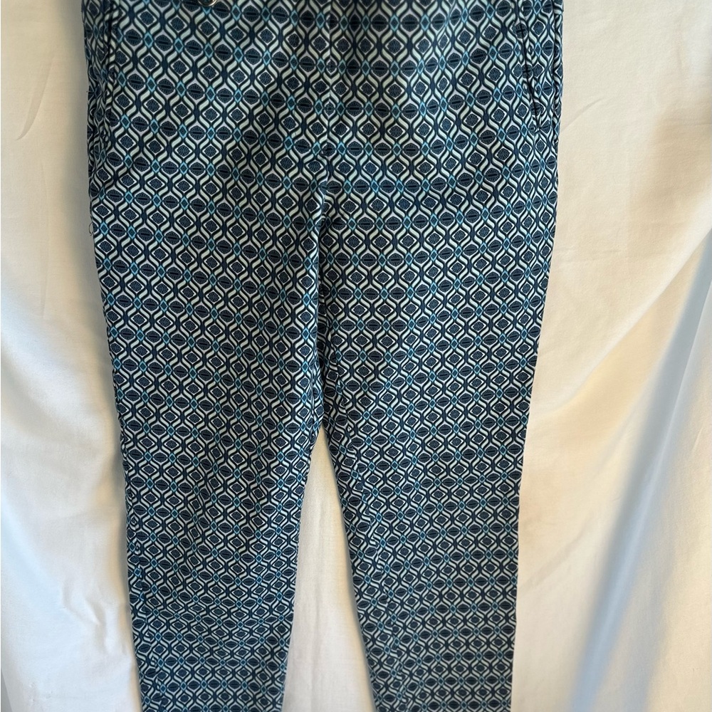 Adrianna Papell Blue Cropped Pants with Geometric Design